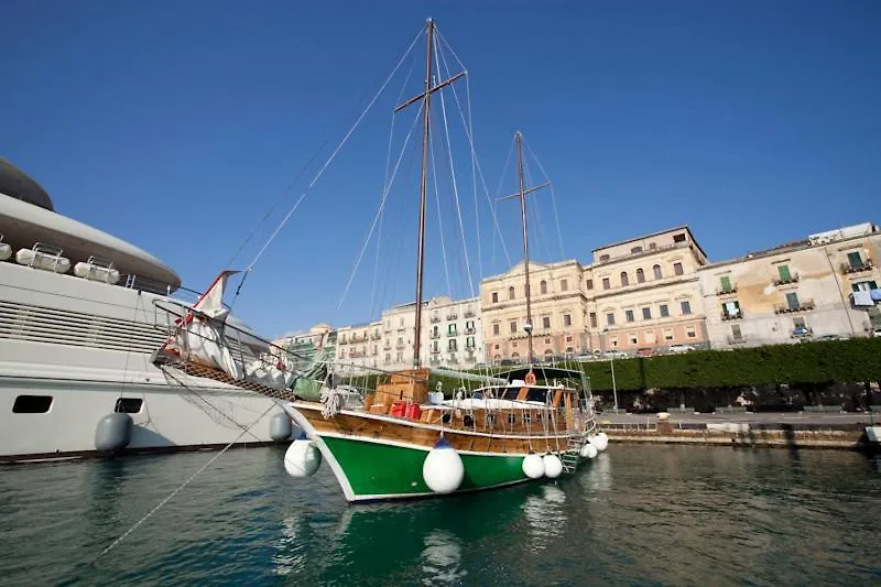 Goktuga Boat&Breakfast Hotel Syracuse Botel